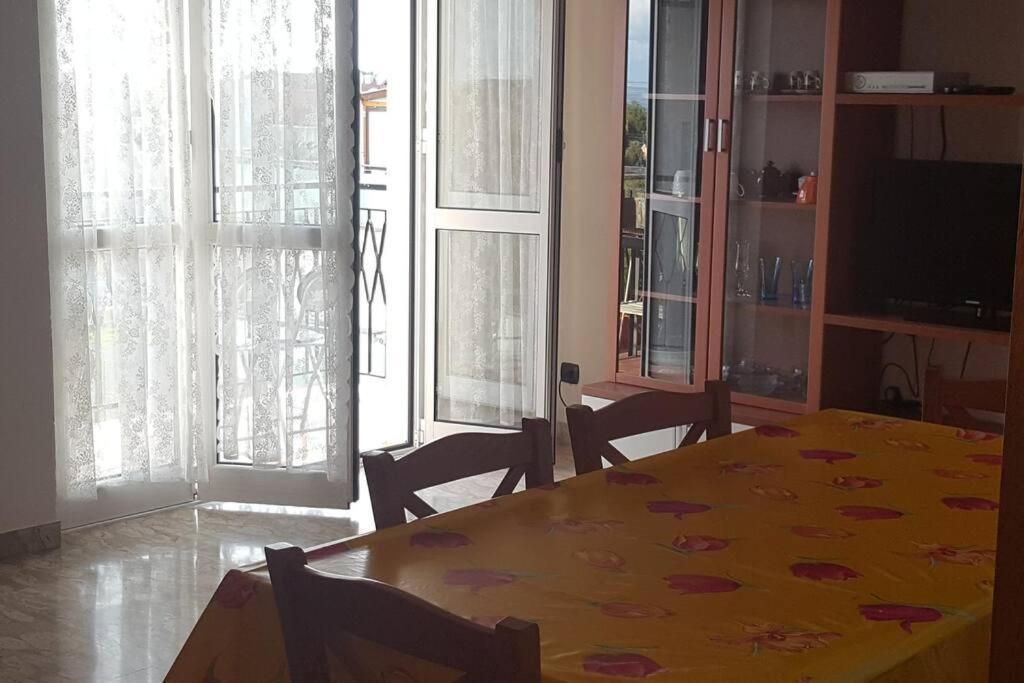 Appartamento Albenga sul mare famiglie ed amici fino 10 posti Esterno foto