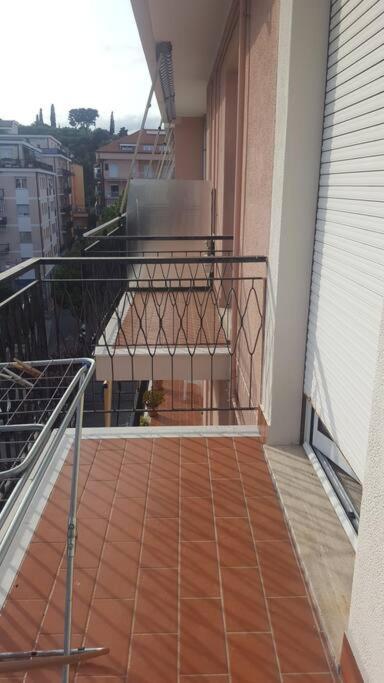 Appartamento Albenga sul mare famiglie ed amici fino 10 posti Esterno foto